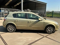 2004 opel astra - afbeelding 28 van  31