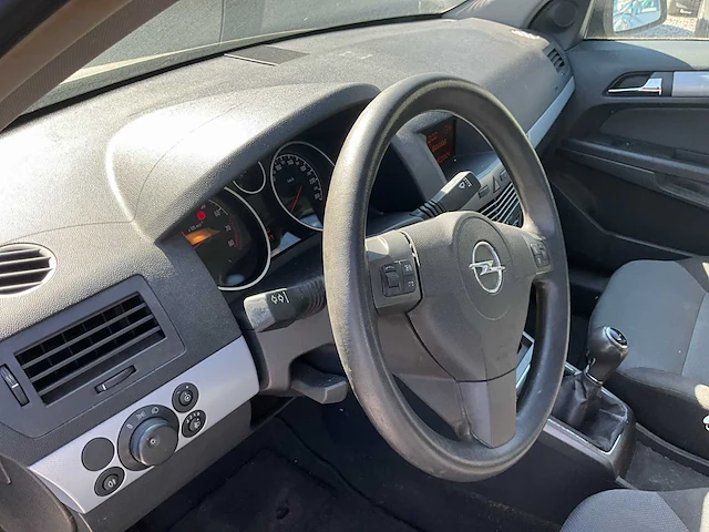 2004 opel astra - afbeelding 8 van  36