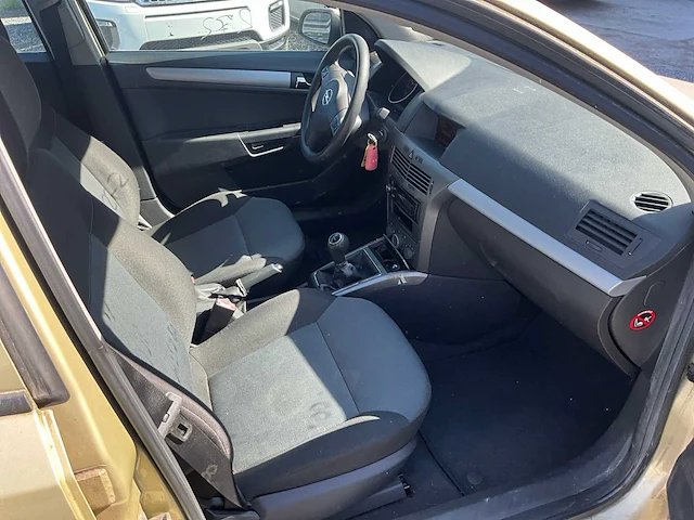 2004 opel astra - afbeelding 19 van  36