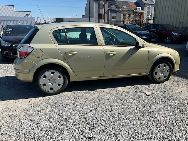 2004 opel astra - afbeelding 33 van  36