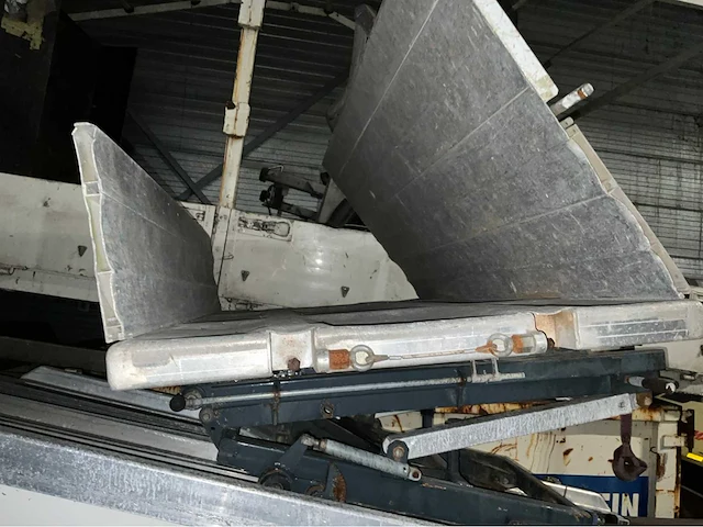 2004 paus ladderlift op zelfrijdend onderstel - afbeelding 3 van  23