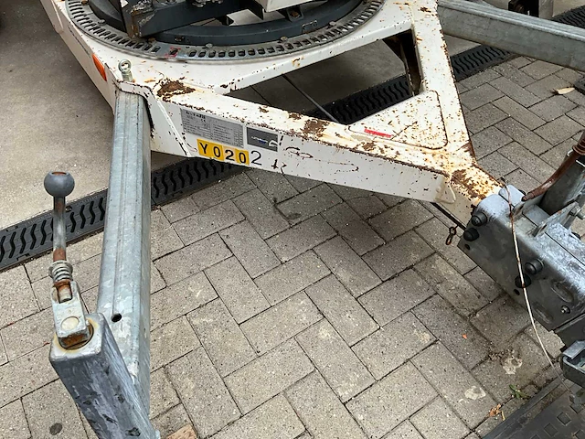 2004 paus ladderlift op zelfrijdend onderstel - afbeelding 7 van  29