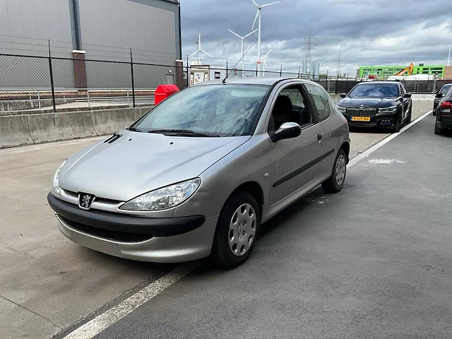 2004 peugeot 206 personenauto - afbeelding 2 van  39