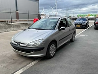 2004 peugeot 206 personenauto - afbeelding 2 van  39