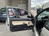 2004 peugeot 206 personenauto - afbeelding 11 van  39
