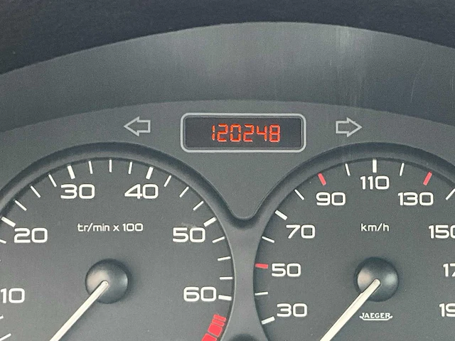 2004 peugeot 206 personenauto - afbeelding 16 van  39