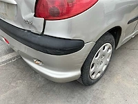 2004 peugeot 206 personenauto - afbeelding 27 van  39
