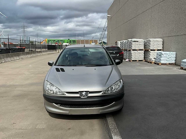 2004 peugeot 206 personenauto - afbeelding 23 van  39