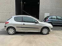 2004 peugeot 206 personenauto - afbeelding 35 van  39