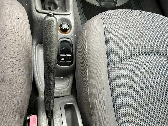 2004 peugeot break 206 hdi - afbeelding 7 van  25