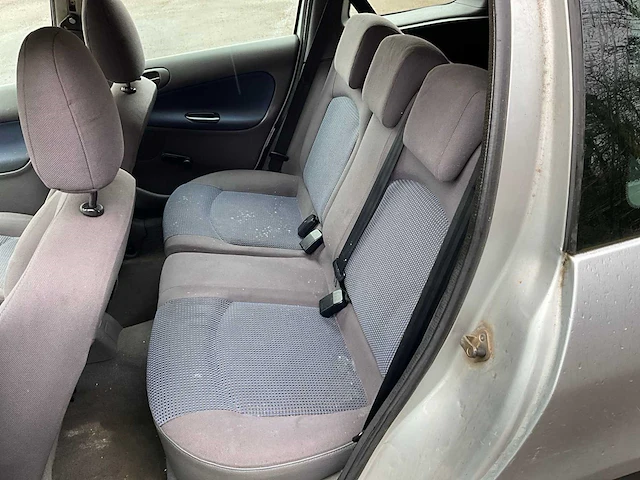 2004 peugeot break 206 hdi - afbeelding 11 van  25