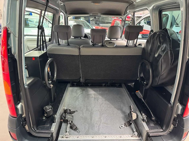 2004 renault kangoo 1.5 diesel - afbeelding 15 van  26