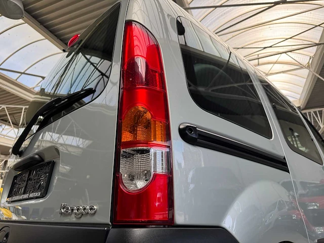 2004 renault kangoo 1.5 diesel - afbeelding 26 van  26