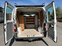 2004 renault master lichte vrachtwagen - afbeelding 14 van  25