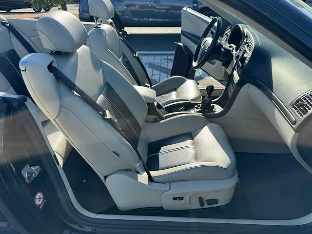 2004 saab 9-3 cabriolet - afbeelding 22 van  39