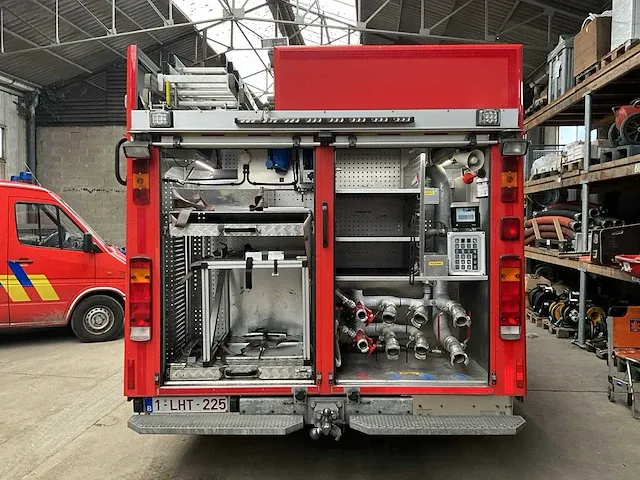 2004 scania 94g 300 cp28 - gb4x2/5 4x2 brandweerwagen - afbeelding 16 van  57