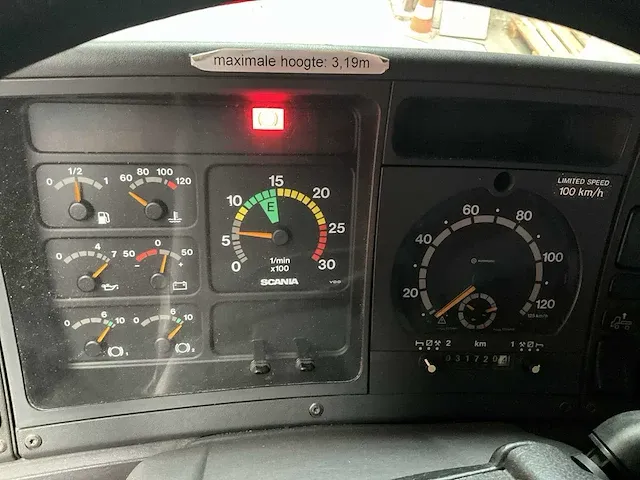 2004 scania 94g 300 cp28 - gb4x2/5 4x2 brandweerwagen - afbeelding 56 van  57