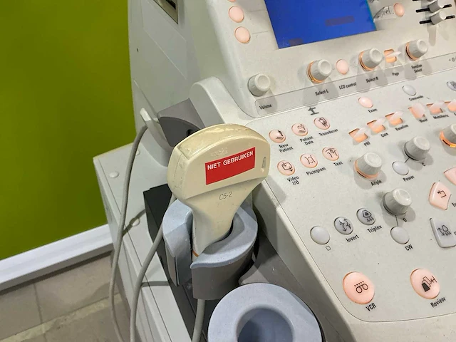 2004 siemens sonoline g50 echografietoestel - afbeelding 8 van  10