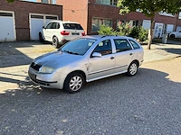 2004 skoda fabia break personenauto - afbeelding 2 van  33