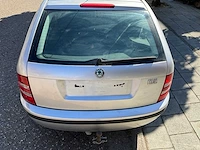 2004 skoda fabia break personenauto - afbeelding 9 van  33