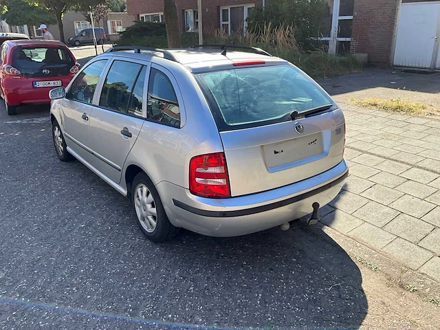 2004 skoda fabia break personenauto - afbeelding 32 van  33