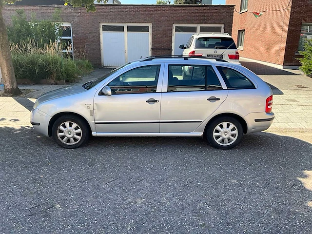 2004 skoda fabia break personenauto - afbeelding 33 van  33