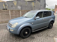 2004 ssangyong rexton - lichte vrachtwagen - afbeelding 1 van  12