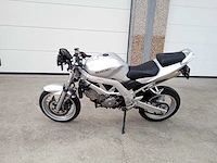 2004 suzuki sv 650 motorfiets - afbeelding 1 van  9