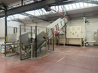2004 valvan c40d1000 automatische afval- balenpers gebouw 2