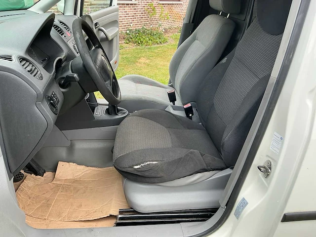 2004 volkswagen caddy 3 sdi lichte vrachtwagen - afbeelding 27 van  38
