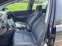 2004 volkswagen golf 1.9 tdi personenauto's - afbeelding 2 van  28