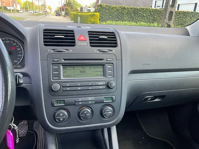 2004 volkswagen golf 1.9 tdi personenauto's - afbeelding 6 van  28