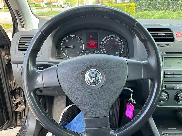 2004 volkswagen golf 1.9 tdi personenauto's - afbeelding 7 van  28