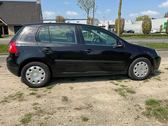 2004 volkswagen golf 1.9 tdi personenauto's - afbeelding 25 van  28