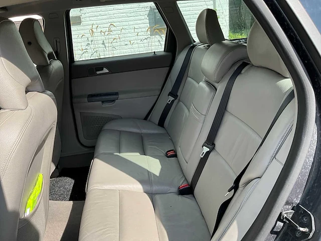 2004 volvo v50 personenauto - afbeelding 4 van  31