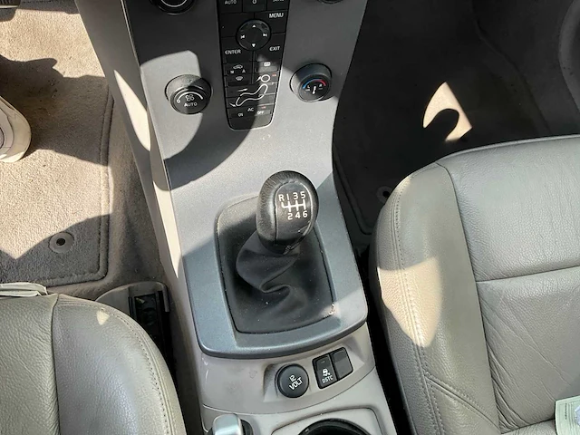 2004 volvo v50 personenauto - afbeelding 7 van  31