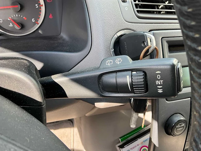 2004 volvo v50 personenauto - afbeelding 11 van  31