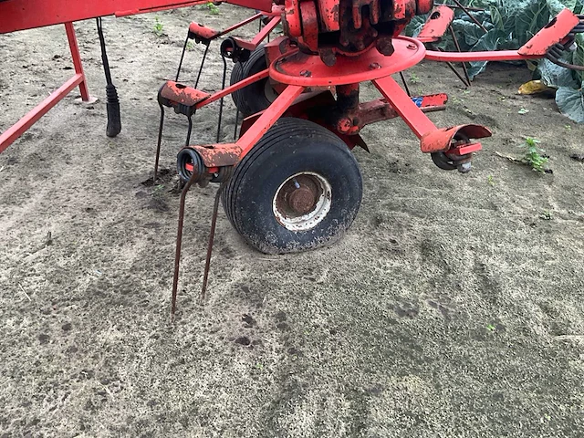 2005 - kuhn gf8501mho hooikeerder - afbeelding 8 van  20
