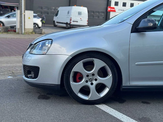 2005 - volkswagen golf - personenauto - afbeelding 15 van  16
