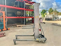 2005 alp lift / materiaallift met handlier - afbeelding 1 van  9