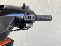 2005 aprillia bromscooter - sr 50 lc r. ditech - - afbeelding 7 van  10