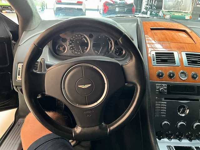 2005 aston martin db9 5.9 v12 personenauto - afbeelding 13 van  47