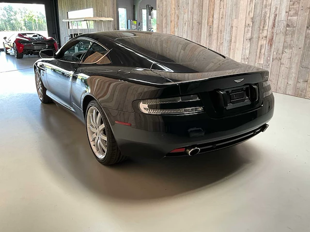 2005 aston martin db9 5.9 v12 personenauto - afbeelding 43 van  47
