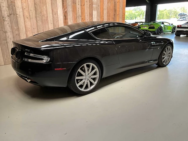 2005 aston martin db9 5.9 v12 personenauto - afbeelding 47 van  47