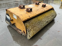 2005 attec hydraulische aanbouwwisser / borstel - afbeelding 1 van  5