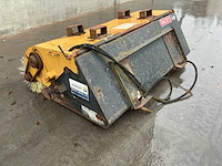 2005 attec hydraulische aanbouwwisser / borstel - afbeelding 3 van  5