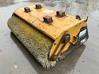 2005 attec hydraulische aanbouwwisser / borstel - afbeelding 4 van  5