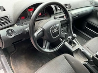 2005 audi a4 avant v6 tdi - afbeelding 2 van  30