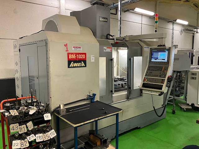 2005 awea bm-1020 cnc universele bewerkingscentra - afbeelding 1 van  21