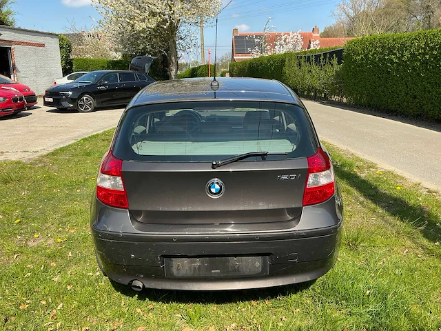 2005 bmw 120i personenauto's - afbeelding 21 van  26